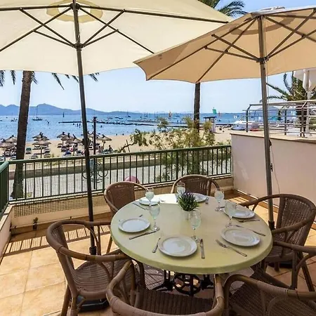 Διαμέρισμα Fabulous With Views In By Renthousing *