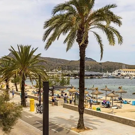 Fabulous With Views In By Renthousing Διαμέρισμα